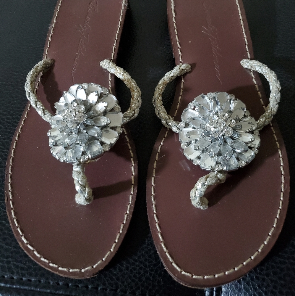 Beverly Feldman Leather Sandals. Size: 8M.